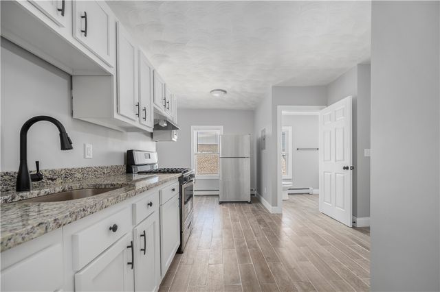 92 Spring Street, Lincoln, RI 02838