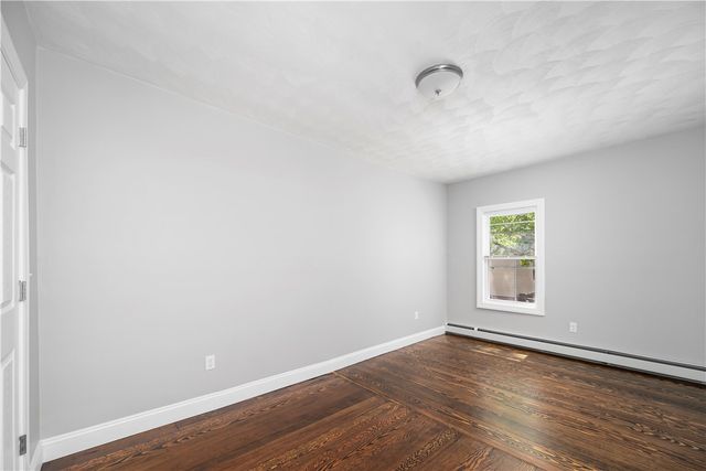 92 Spring Street, Lincoln, RI 02838