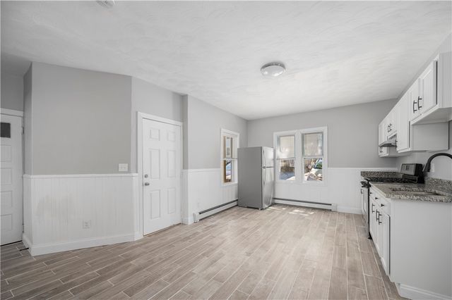 92 Spring Street, Lincoln, RI 02838