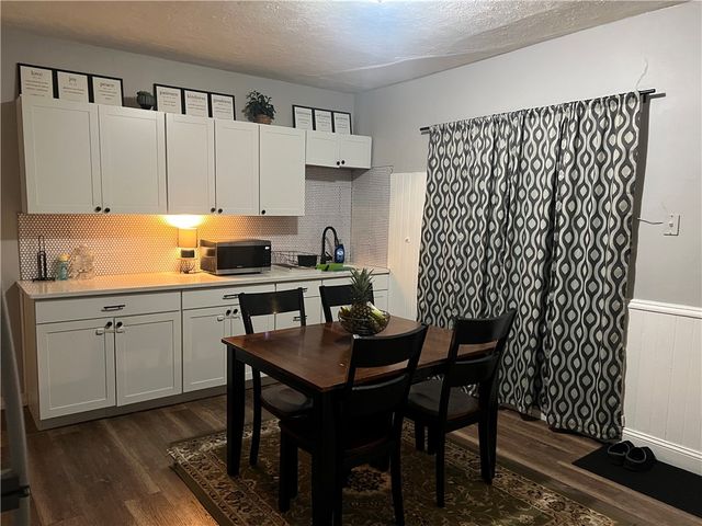 92 Spring Street, Lincoln, RI 02838