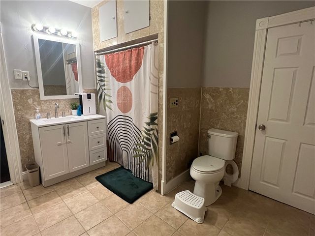 92 Spring Street, Lincoln, RI 02838