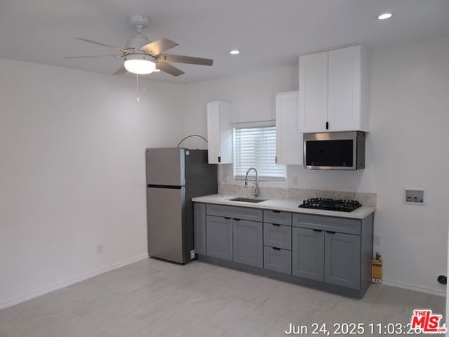 416 E 101st Street, Los Angeles, CA 90003