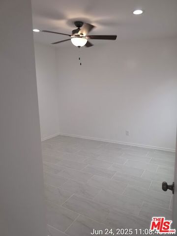 416 E 101st Street, Los Angeles, CA 90003