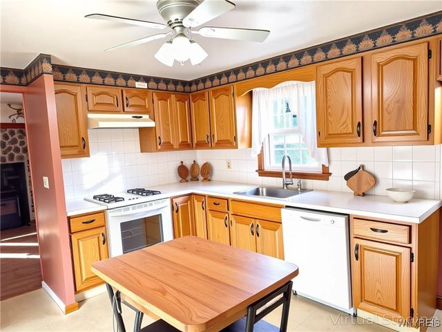 1912 Creekside Drive, Grand Island, NY 14072