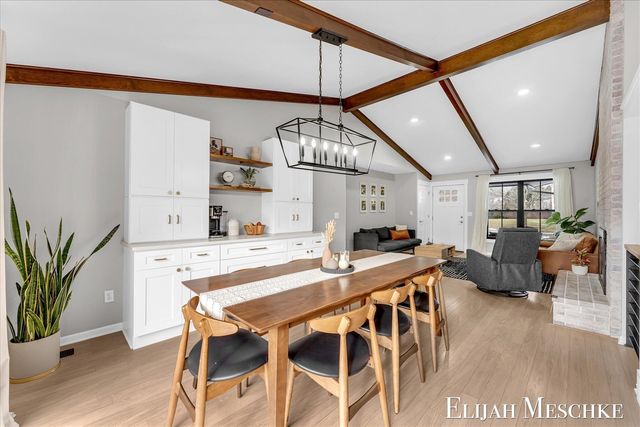 6771 Juneview Court, Rockford, MI 49341