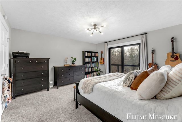 6771 Juneview Court, Rockford, MI 49341