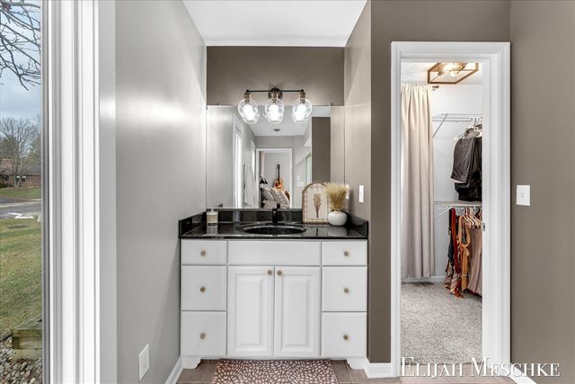 6771 Juneview Court, Rockford, MI 49341