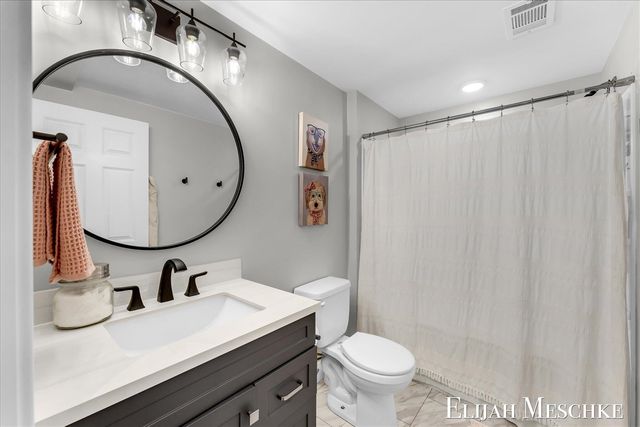 6771 Juneview Court, Rockford, MI 49341