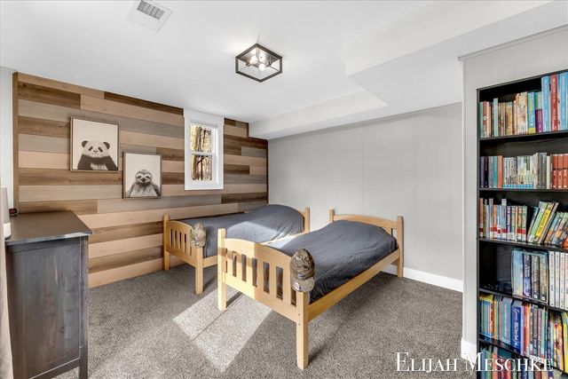 6771 Juneview Court, Rockford, MI 49341