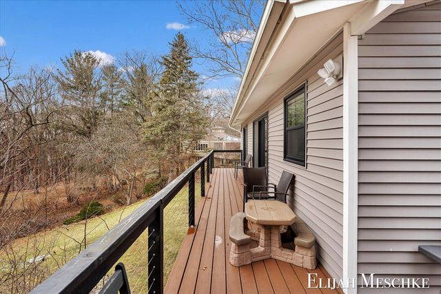 6771 Juneview Court, Rockford, MI 49341