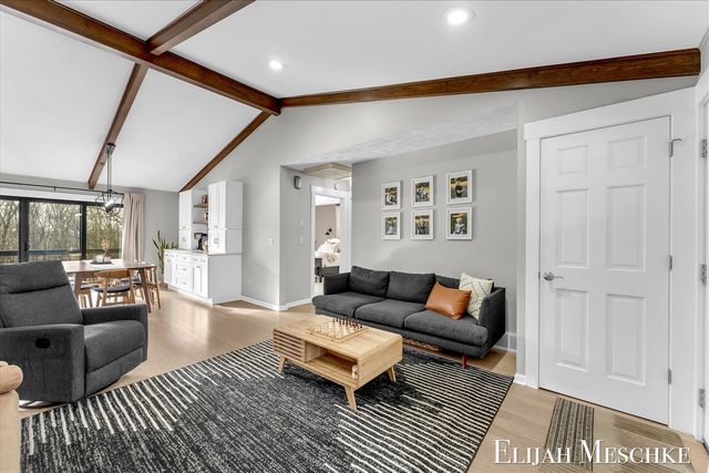 6771 Juneview Court, Rockford, MI 49341