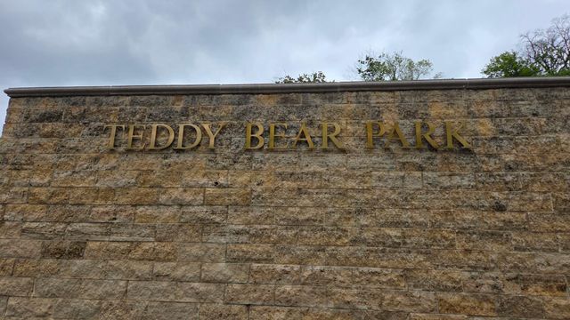 5518 Oakgreen Place N, Oak Park Heights, MN 55082