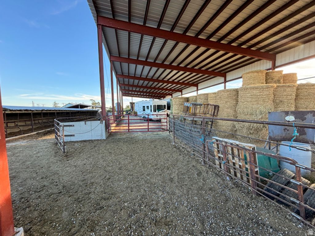 Image 21 of property listing at 3322 W 5600 S, Weston, ID 83286