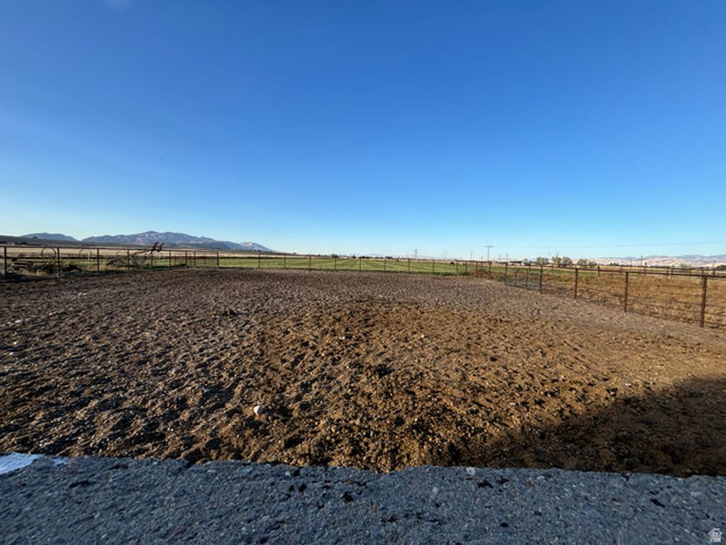 Image 31 of property listing at 3322 W 5600 S, Weston, ID 83286