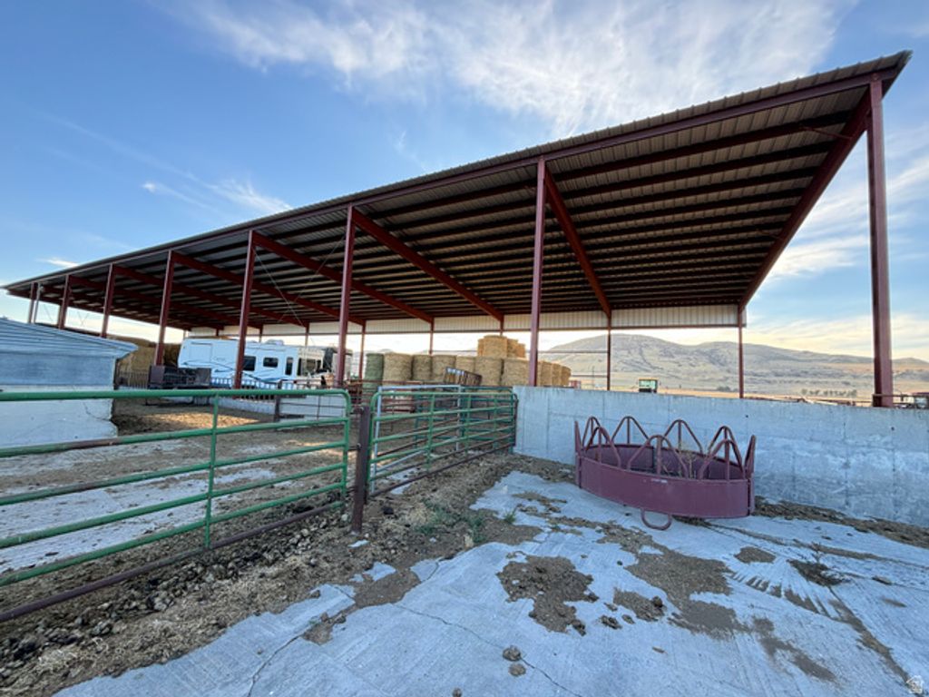 Image 32 of property listing at 3322 W 5600 S, Weston, ID 83286