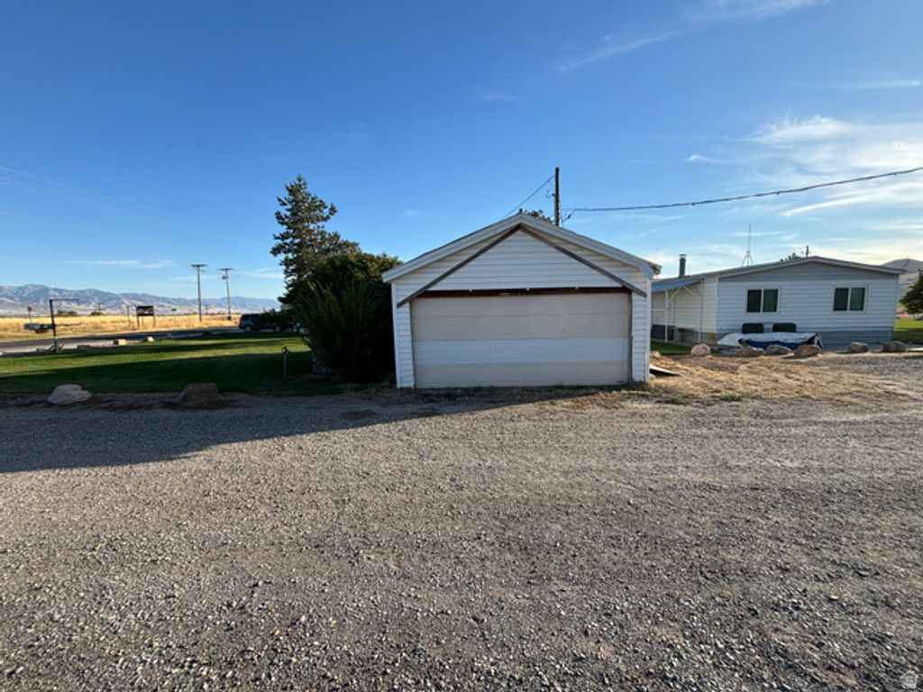 Image 44 of property listing at 3322 W 5600 S, Weston, ID 83286