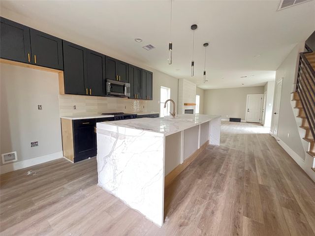 8010 Cora Street, Houston, TX 77088