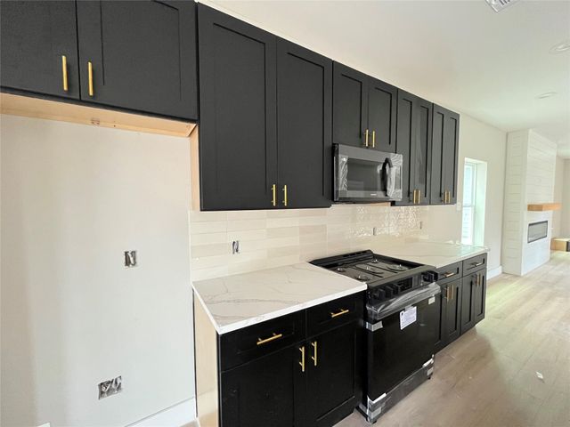 8010 Cora Street, Houston, TX 77088