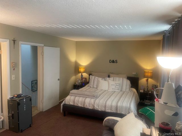 3601 Chelsea Cove S, Hopewell Junction, NY 12533