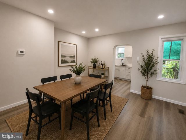 1302 N FARSON ST, Philadelphia, PA 19131
