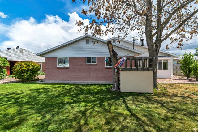 4898 S 1575 W, Taylorsville, UT 84123