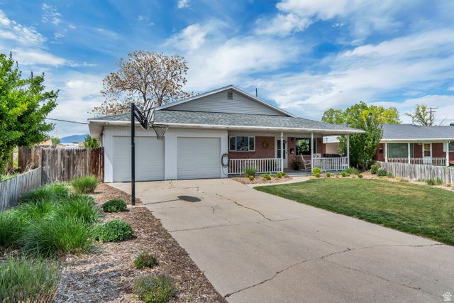 4898 S 1575 W, Taylorsville, UT 84123