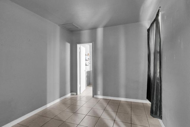 317 Barozzi Ave, Modesto, CA 95351