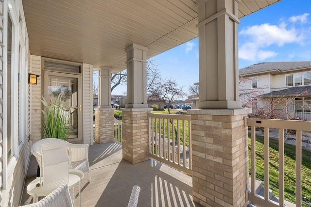 127 Carriage Way, Deforest, WI 53532