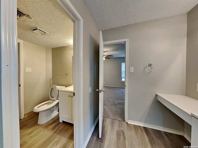 7715 Skyline Ridge, San Antonio, TX 78239