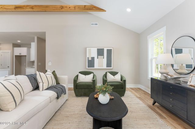 333 N Dyson Street, Holly Ridge, NC 28445