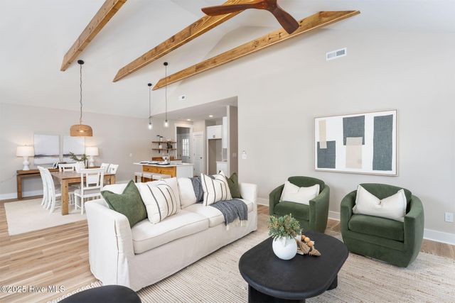 333 N Dyson Street, Holly Ridge, NC 28445