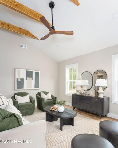 333 N Dyson Street, Holly Ridge, NC 28445