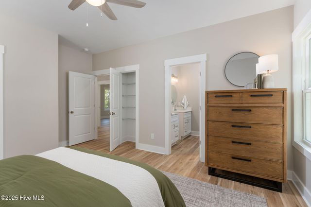 333 N Dyson Street, Holly Ridge, NC 28445