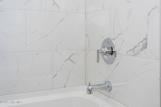 333 N Dyson Street, Holly Ridge, NC 28445