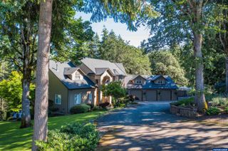 37676 Kathleen Ct, Lebanon, OR 97355