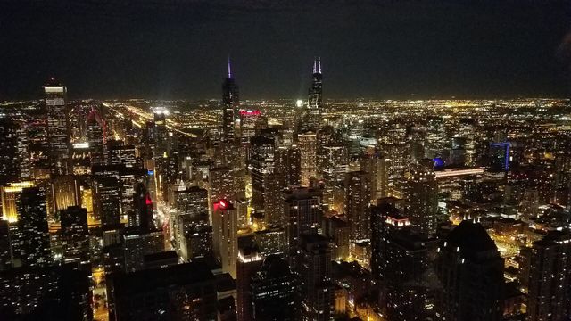 1560 N Sandburg Terrace 4301-4303, Chicago, IL 60610