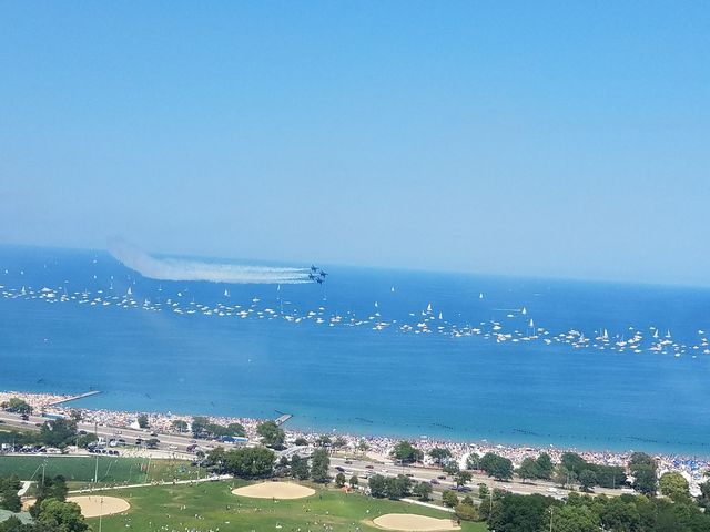 1560 N Sandburg Terrace 4301-4303, Chicago, IL 60610