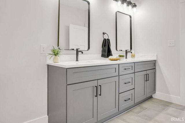 1749 W Ezekiel Drive, Bloomington, IN 47403