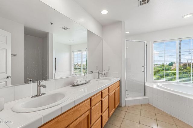 833 Dunes Street, Oxnard, CA 93035