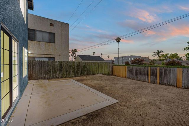 833 Dunes Street, Oxnard, CA 93035