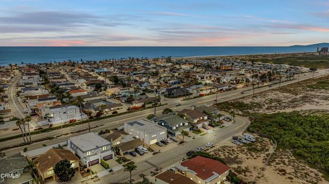 833 Dunes Street, Oxnard, CA 93035
