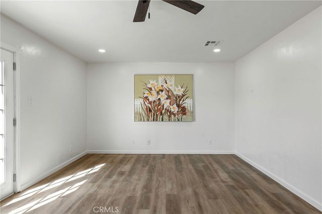 5817 Gary, Bakersfield, CA 93307