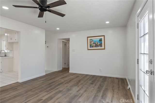 5817 Gary, Bakersfield, CA 93307