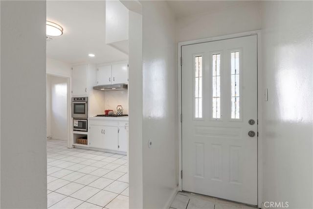 5817 Gary, Bakersfield, CA 93307