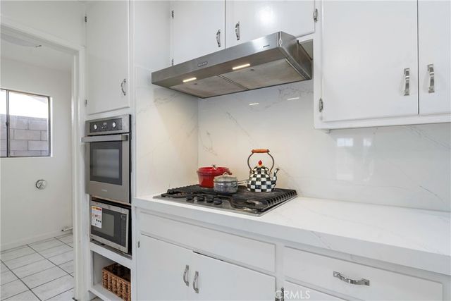 5817 Gary, Bakersfield, CA 93307