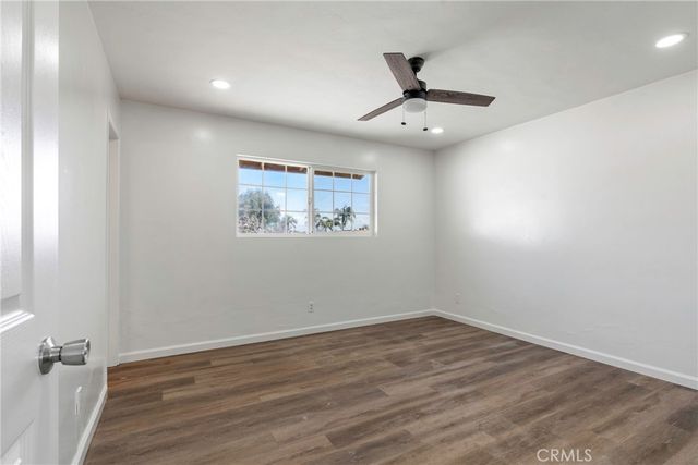 5817 Gary, Bakersfield, CA 93307