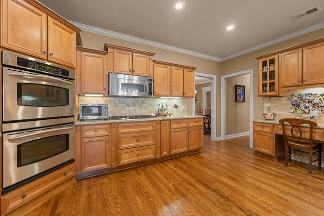 10374 HERONS RIDGE CV, Lakeland, TN 38002