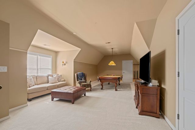 10374 HERONS RIDGE CV, Lakeland, TN 38002