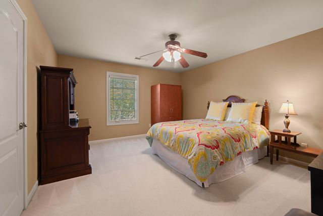 10374 HERONS RIDGE CV, Lakeland, TN 38002