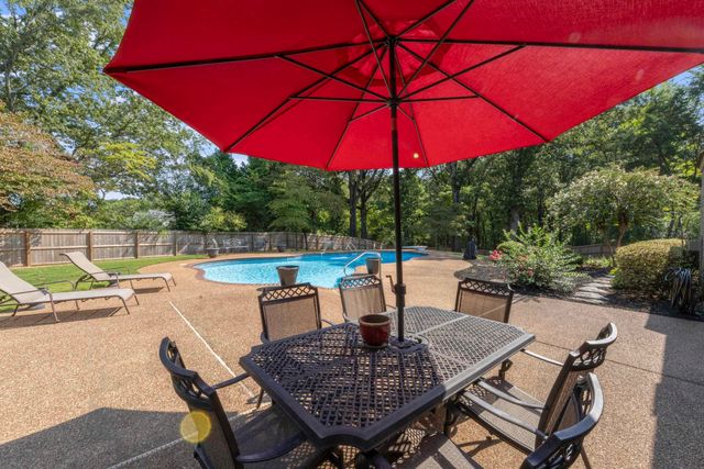 10374 HERONS RIDGE CV, Lakeland, TN 38002